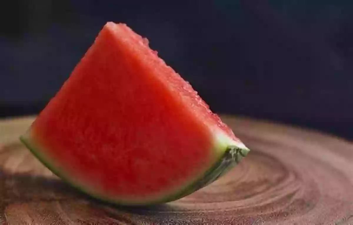 A Juicy Slice Of Watermelon Ultimate Fun Facts On Fruits Vegetables: 4 Of 4 (Fun Facts On Fruits And Vegetables)