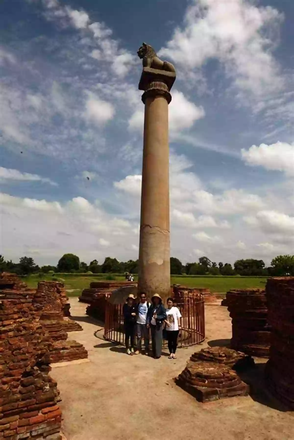 Ashoka Pillar, An Ancient Stone Column Erected During Emperor Ashoka's Reign A History Of Ancient And Early Medieval India: From The Stone Age To The 12th Century