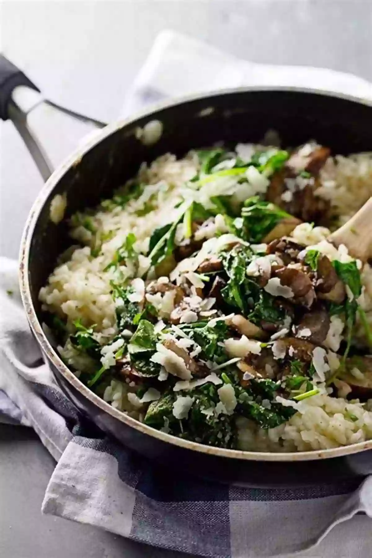 Creamy Mushroom Risotto With Pinot Noir Wine Style: Discover The Wines You Will Love Through 50 Simple Recipes