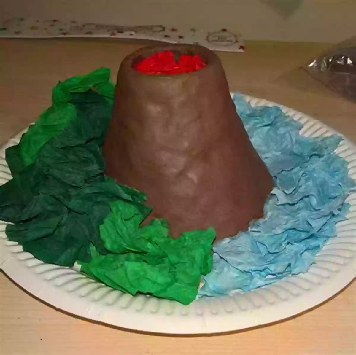 Create A Mini Volcano Explore Water : 25 Great Projects Activities Experiments (Explore Your World)