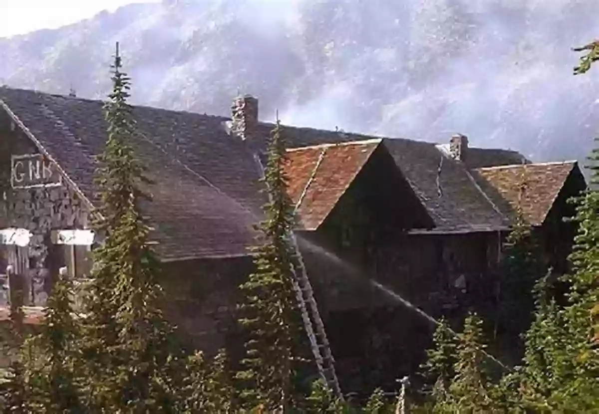 Sperry Chalet Lookout Fire Lookouts Of Glacier National Park (Images Of America)