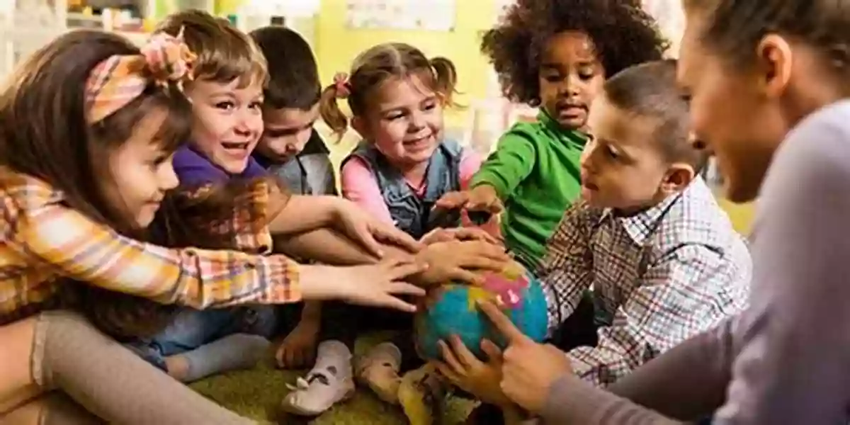 Students From Diverse Backgrounds Embracing Each Other's Differences Dominican Heritage (21st Century Junior Library: Celebrating Diversity In My Classroom)