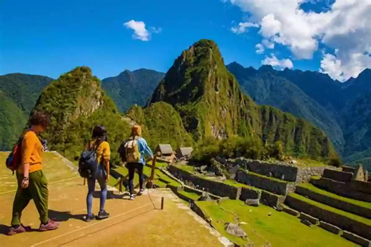 Trekking The Inca Trail To Machu Picchu Epic Expeditions: 25 Great Explorations Into The Unknown