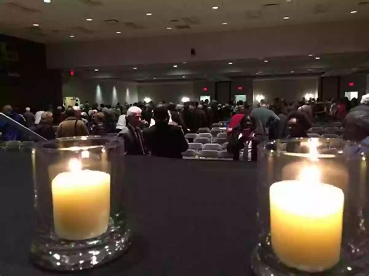 Vibrant Jewish Community Gathering At Akron Synagogue Jewish Life In Akron (Images Of America)